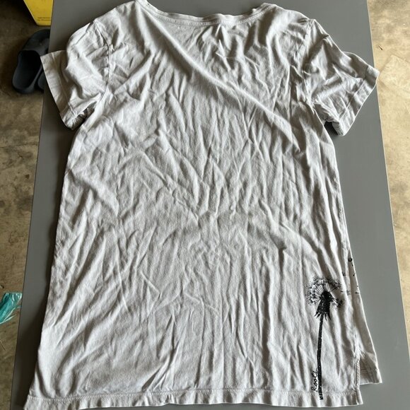 Roots Canada Women’s Medium Tshirt Pretty Design White - Picture 2 of 6